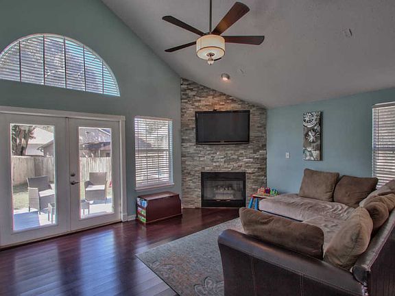 5th image of 4497 Cool Emerald Dr