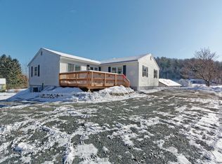 15 Gardner Rd, Wynantskill, NY 12198