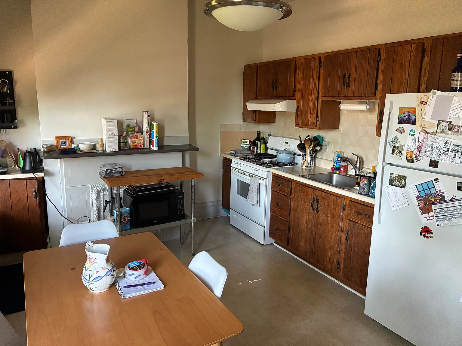 2 bed, 900 sqft, $1,600 — Photo 2