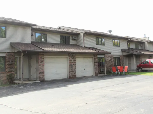 884 Hemlock Dr, Verona, WI 53593