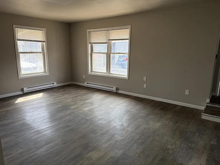 825 Wisconsin St #1B — Photo 3