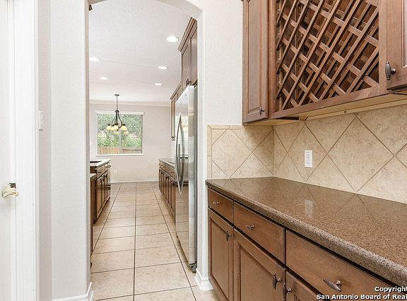 4th image of 2815 Elm Tree Park