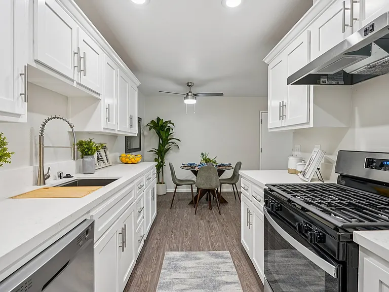 3 BD DOWNSTAIRS