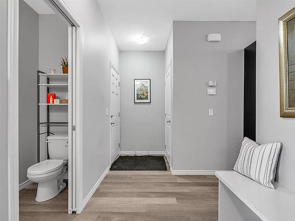 2nd image of 72 W Legacy Mews SE
