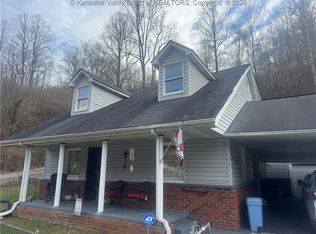 73 Calloway Camp Rd, Logan, WV 25601