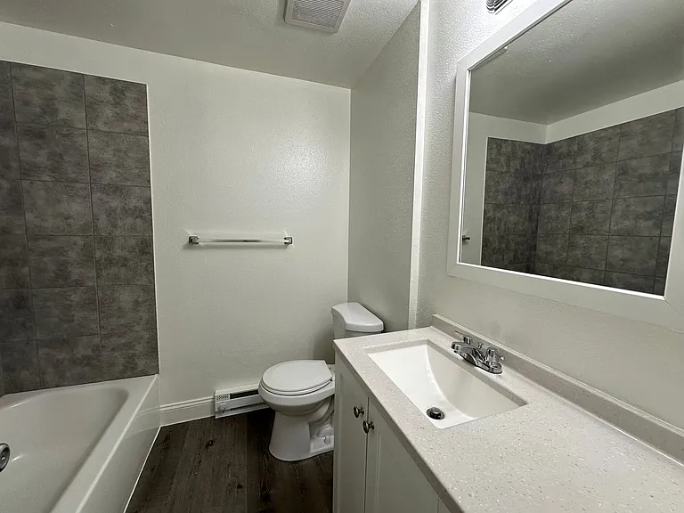 6330 N Crestline St #6336-N — Photo 11