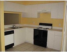 3rd image of 16797 Hemingway Dr