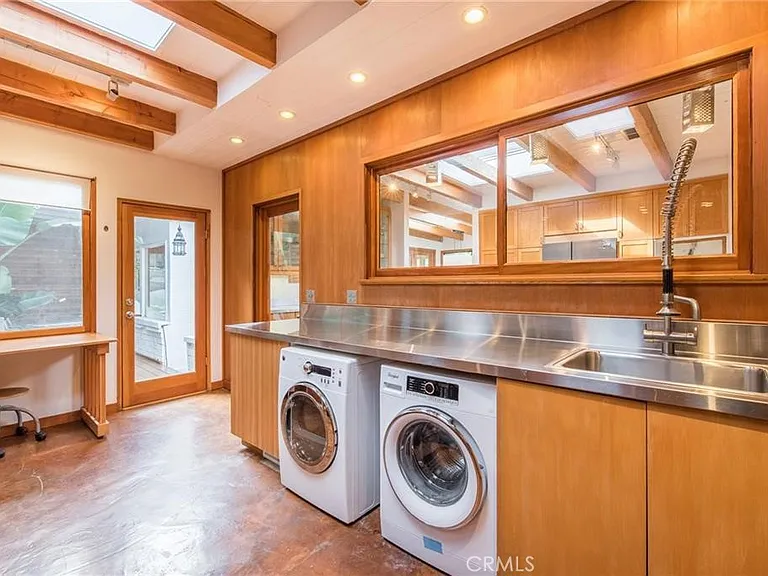 2828 Pacific View Trl — Photo 25