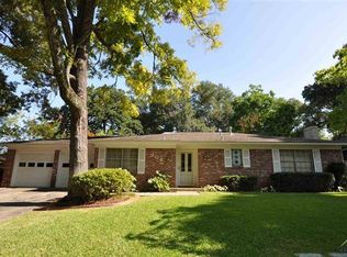 204 Clemson Dr, Tyler, TX 75703