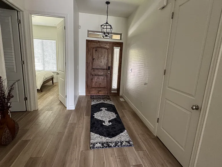 1929 W Golden Pond Way — Photo 8