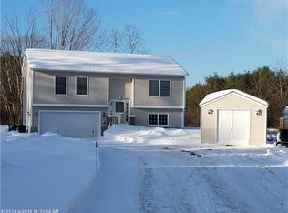 184 Bridgton Rd, Westbrook, ME 04092