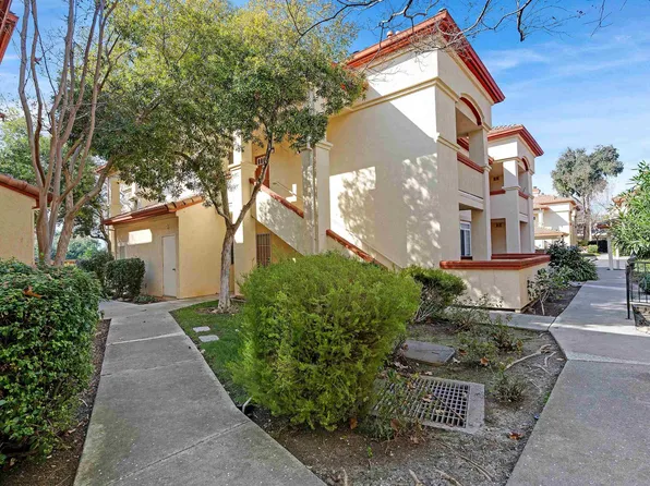 7016 Stagecoach Rd APT G, Dublin, CA 94568