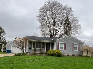 236 Hopewell Dr, Struthers, OH