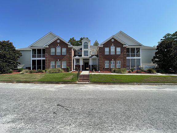 3rd image of 2129 Sanderling Dr APT C