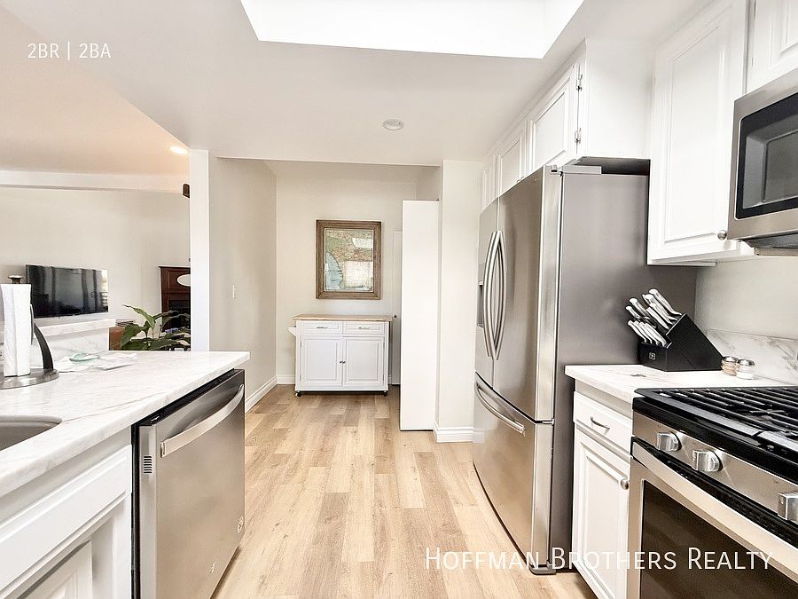 1st image of 1909 Pelham Ave Unit 307