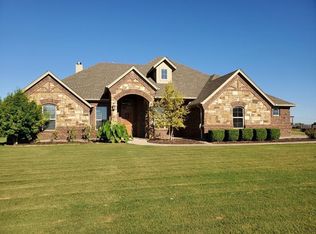 10409 Mustang Wells Dr, Fort Worth, TX 76126
