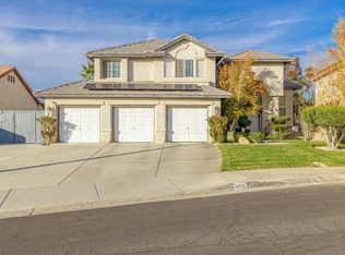 4011 Dee Dee Ct, Lancaster, CA 93536