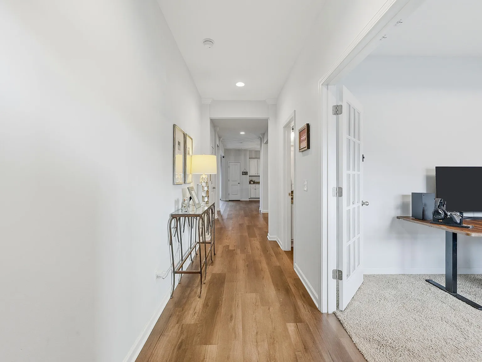 5 bed, 3.0 bath, 3167 sqft, $2,750 — Photo 2