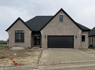 14004 Quail View Dr, Washington, MI