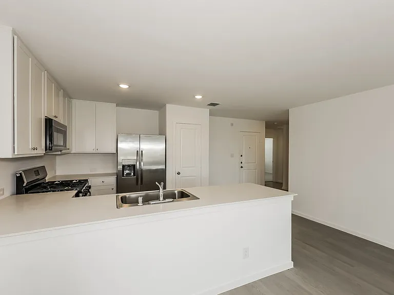 1281 Wedgeleaf Ln — Photo 8