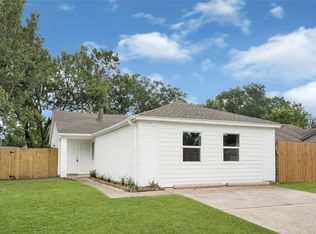 5314 Gayla Ln, Baytown, TX 77521