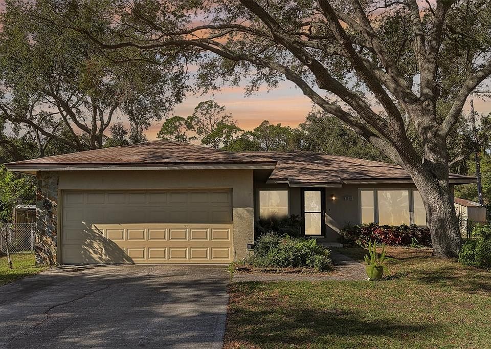 1st image of 9790 PARKWOOD COURT
