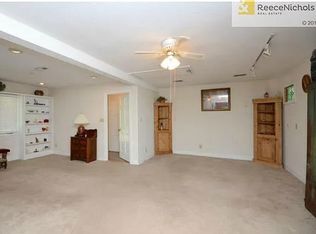 4921 Southridge Dr, Roeland Park, KS 66205