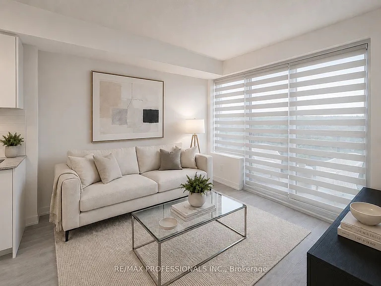 4010 Eglinton Ave W #1011 — Photo 11