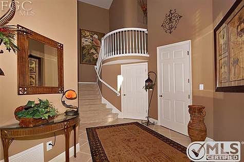 2nd image of 5909 Tarpon Gardens Cir APT 202
