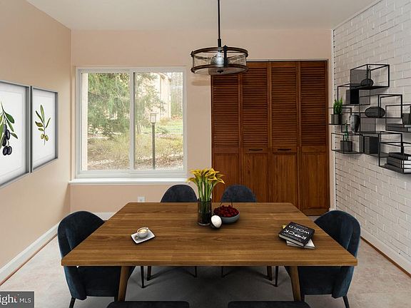 Enjoy breakfast in bright and airy kitchen eat in