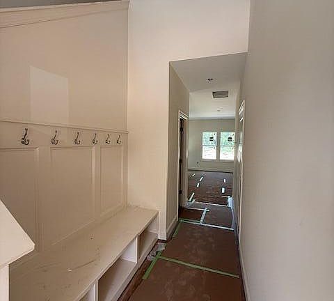 4th image of 277 Strother Road
