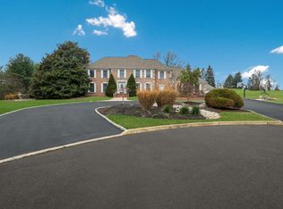 26 Breckenridge Dr, Warminster, PA 18974