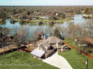 39 Carson Rd, Mabank, TX 75156