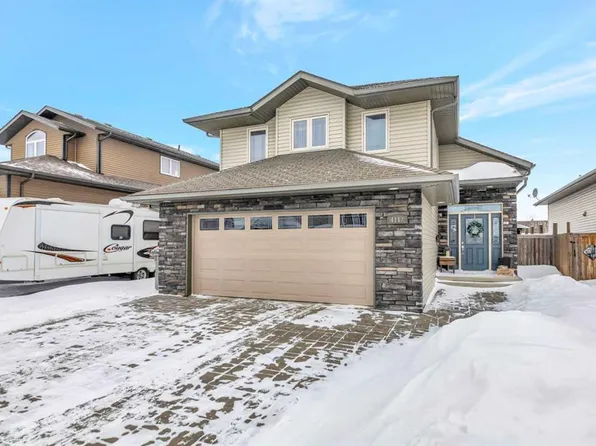 4112 E 74th Ave, Lloydminster, AB T9V 2H6
