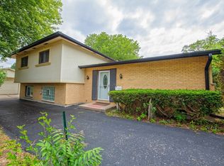 10026 W Palmer Ave, Melrose Park, IL 60164