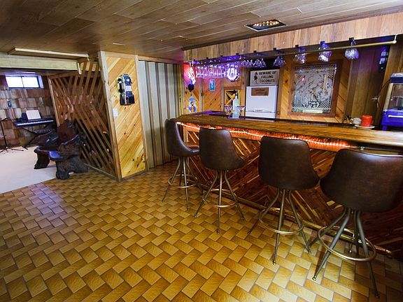 Bar in basement