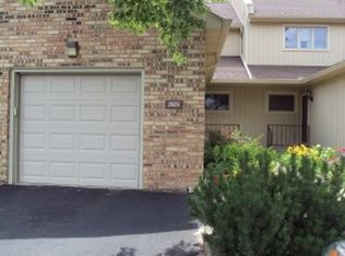 2626 Forrest Green Dr, Decatur, IL 62521