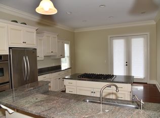 1064 Rivershore Rd, Charleston, SC 29492