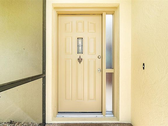 4th image of 8020 Casa De Meadows Dr