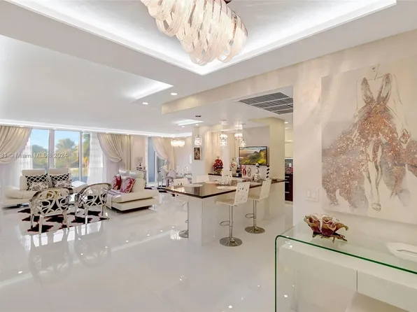 9801 W Collins Ave, Miami Beach, FL 33154