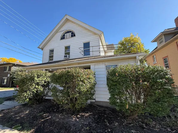 514 N Dubuque St, Iowa City, IA