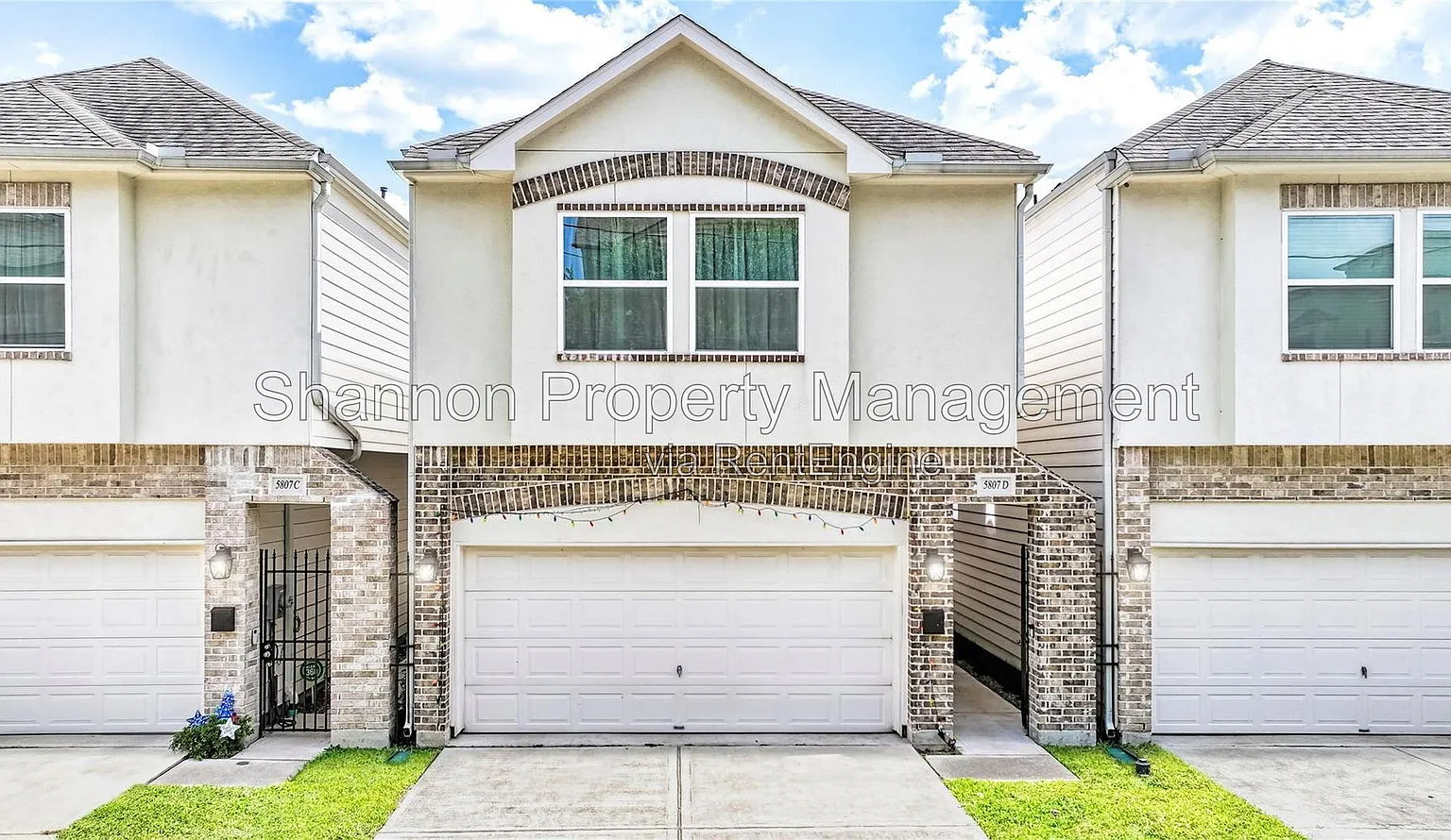 3 bed, 2.5 bath, 2469 sqft, $3,345 — Photo 1