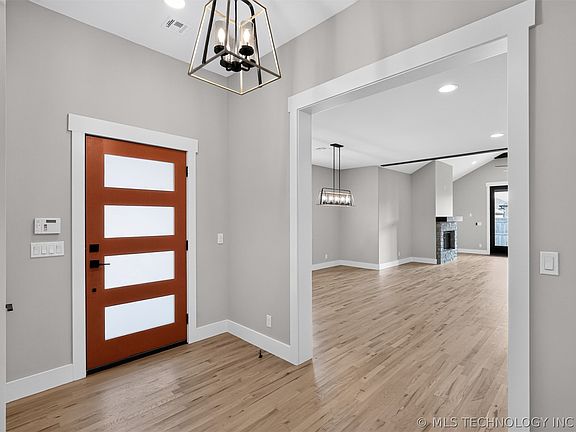 4th image of 2042 E 130th St S
