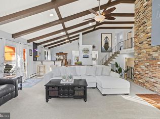 306 Skipper Ln, Chester, MD 21619