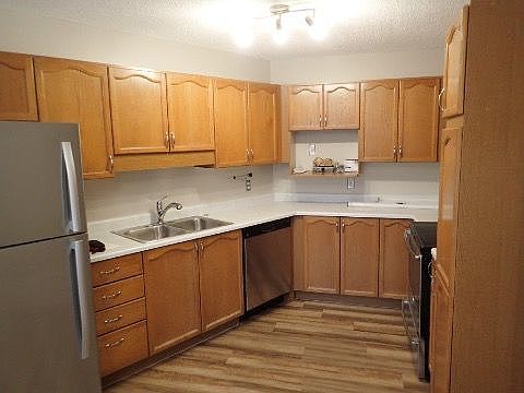 1st image of 603 Youville Dr NW
