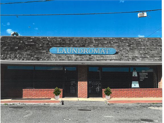 3rd image of 45 S Elmwood Ave