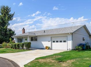 1619 Thompson Rd, Woodburn, OR 97071