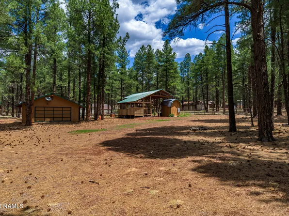 7211 E Jolly Rogue Ln, Williams, AZ 86046