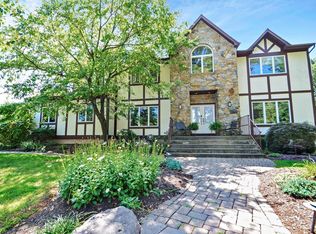 13 Zabriskie Ter, Monsey, NY 10952