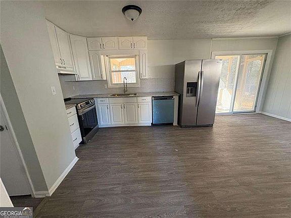 2nd image of 4776 Duncan Dr